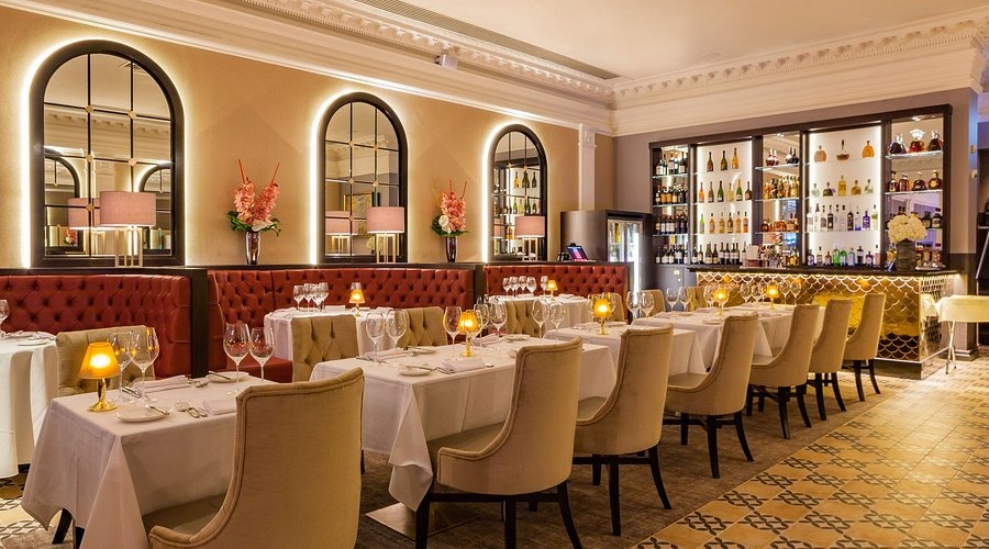 Private events, VIP experiences and restaurant services